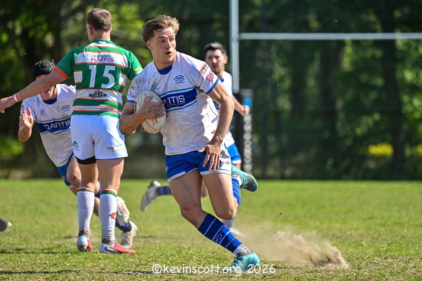 AAC 1st XV baldrager breaking into space tegen Hookers RC
